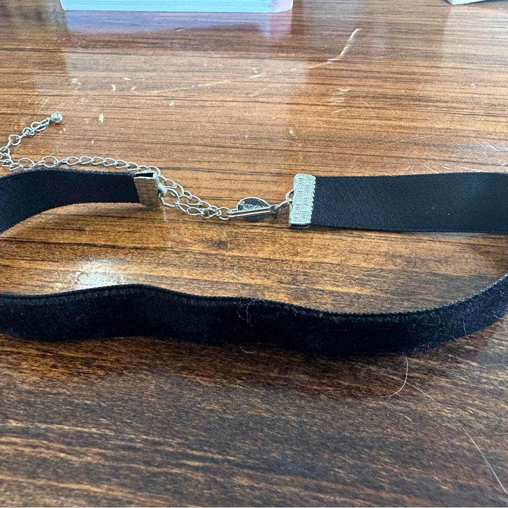 Elegant Black Velvet Choker Necklace